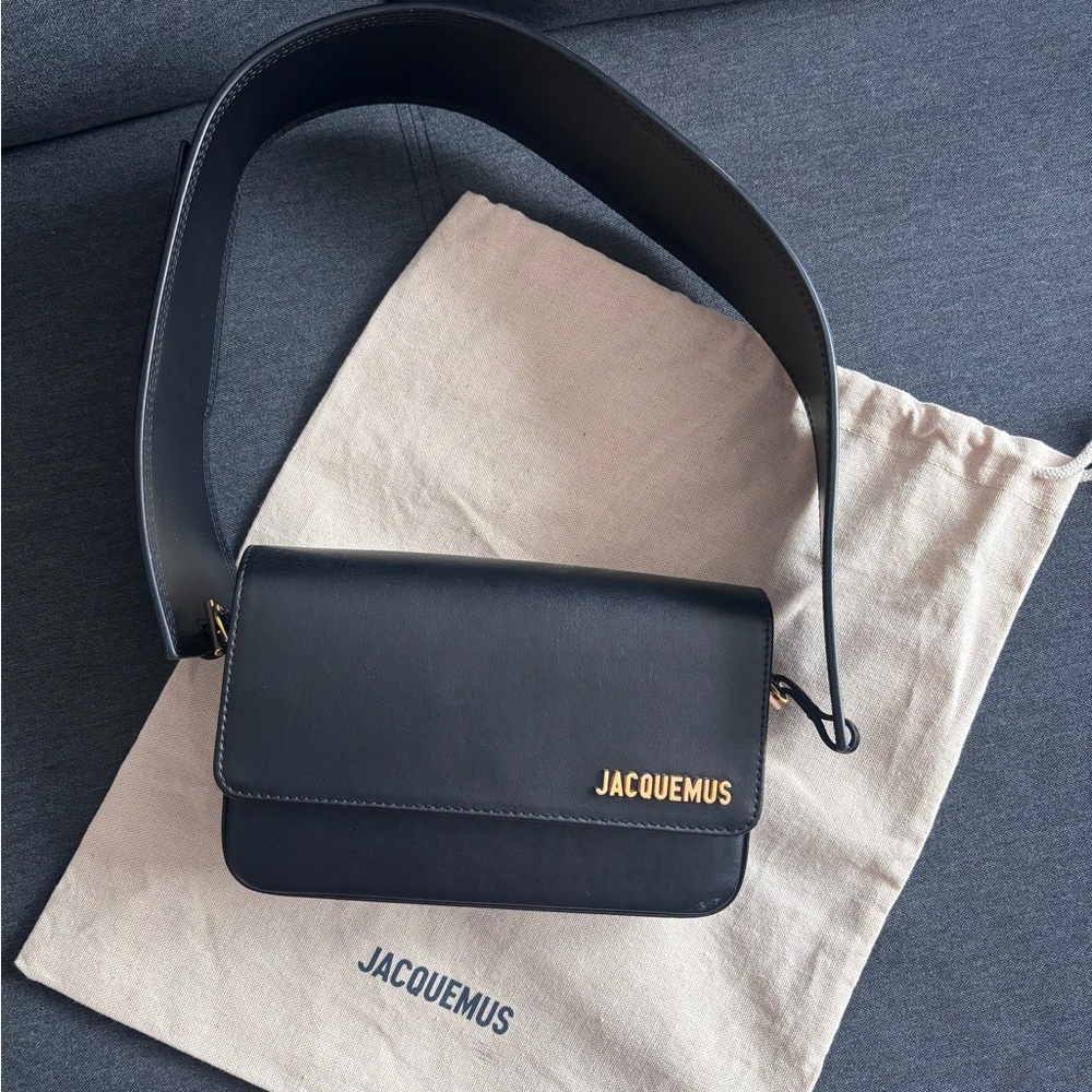 Jacquemus Le Carinu Bag